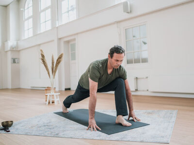 4. vinyasa opleiding johan noorloos online-kl